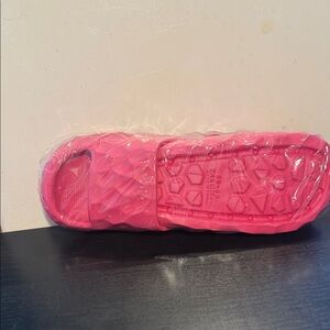 Cotainlove Pink Pillow Slippers